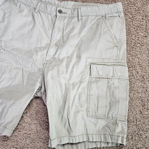 Levis Ripstop Cargo Shorts Mens W42 Khaki Beige Utility 9" Inseam READ - Picture 9 of 12